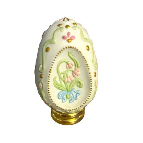 Vintage Franklin Mint 1988 Cybis Collectible Porcelain Egg - Picture 1 of 1
